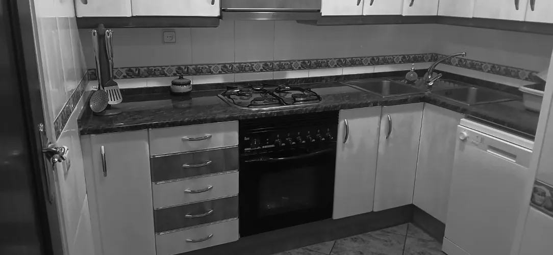 Foto de cocina en un piso en alquiler